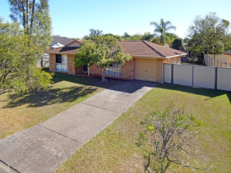 37 Helen Street, North Booval QLD 4304