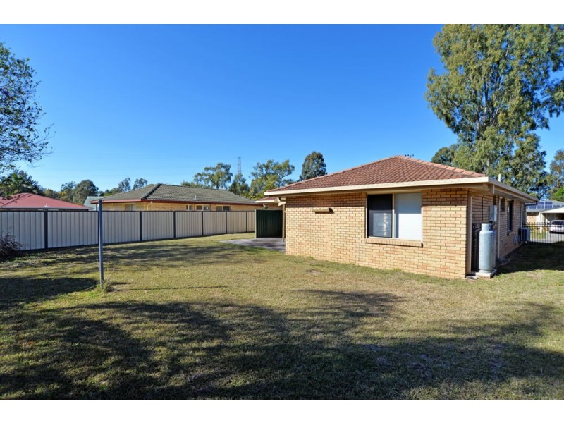 37 Helen Street, North Booval QLD 4304