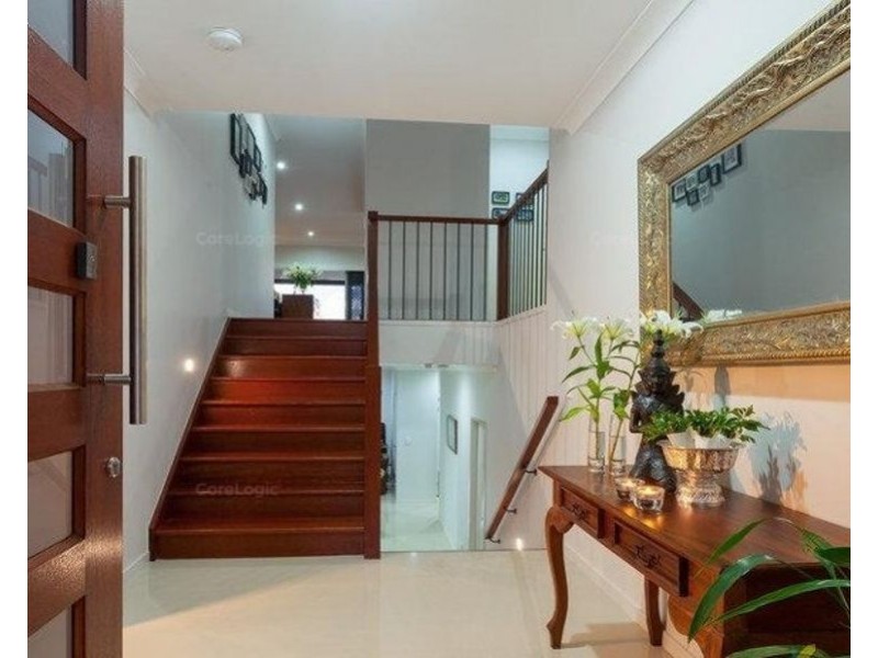 13 Casuarina Street, Seventeen Mile Rocks QLD 4073