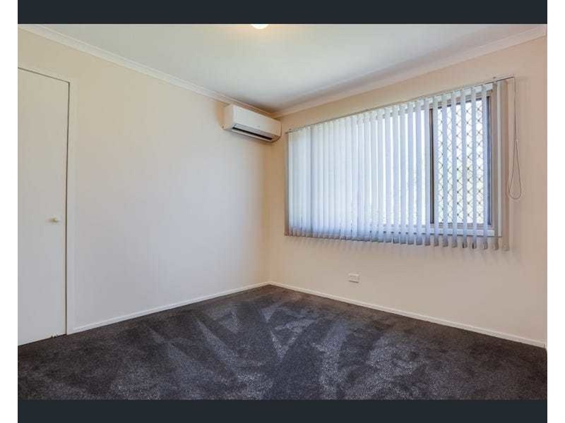 132 Greenford Street, Chapel Hill QLD 4069