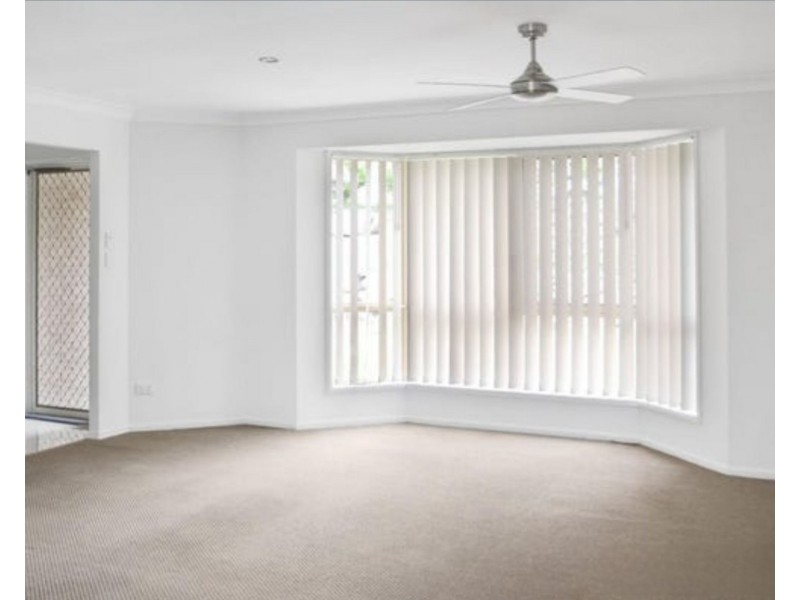 16 Peppertree Street, Sinnamon Park QLD 4073