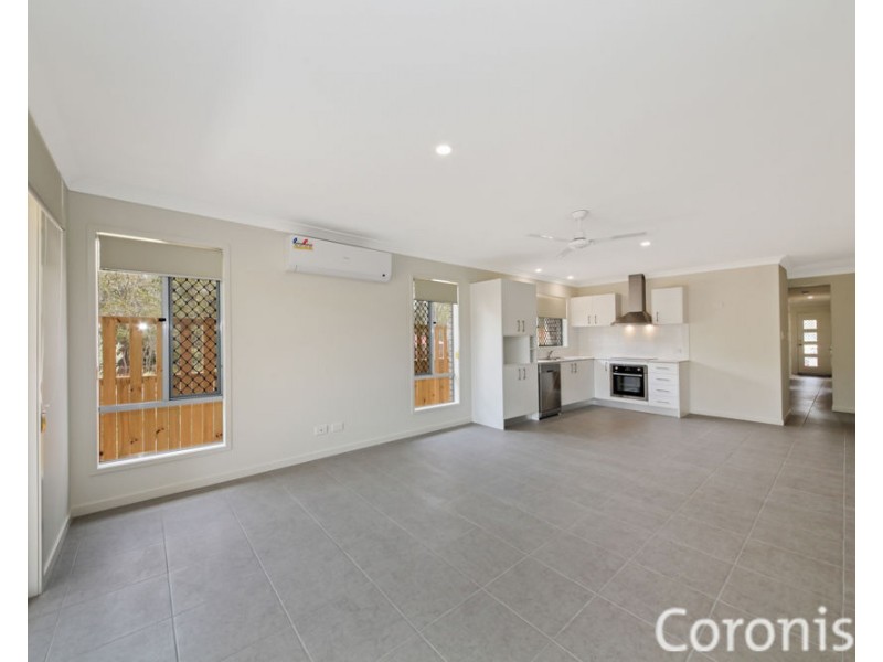 1/10 Wyeth Street, Bellbird Park QLD 4300