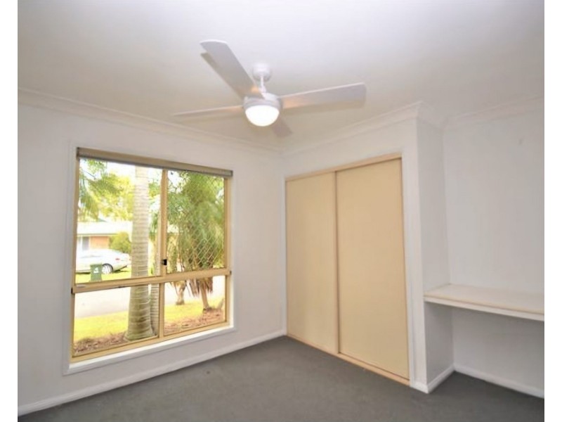 1 Noumea Place, Forest Lake QLD 4078