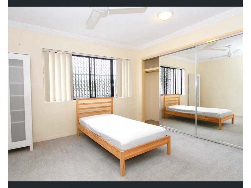 2/61 Westerham Street, Taringa QLD 4068