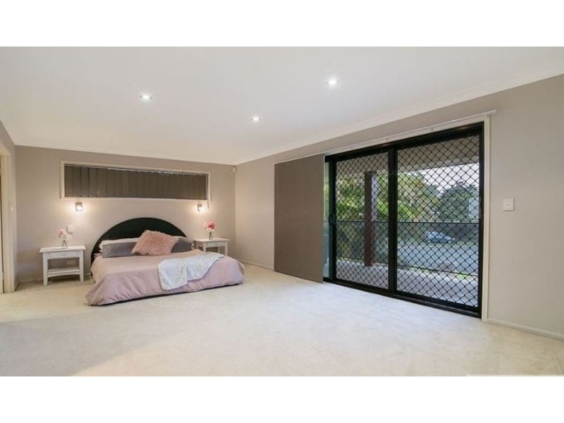 20 Carissa Court, Camira QLD 4300