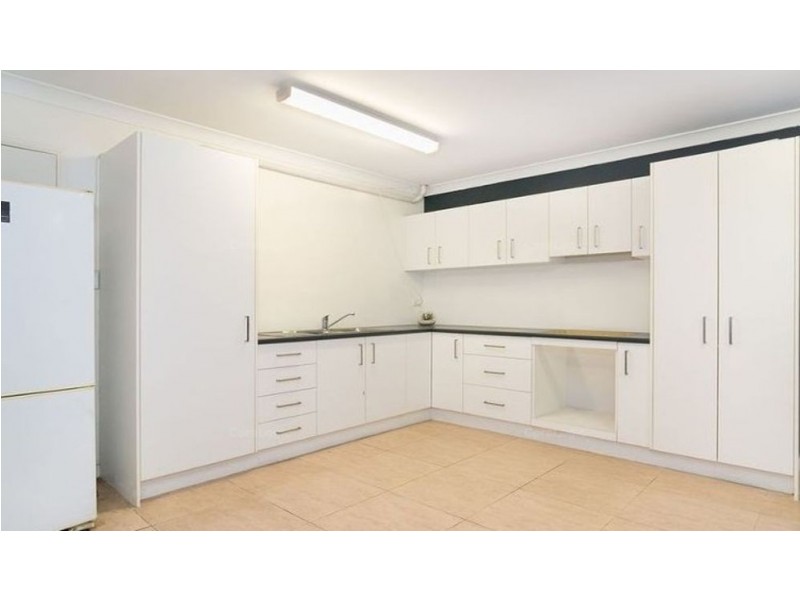 20 Carissa Court, Camira QLD 4300