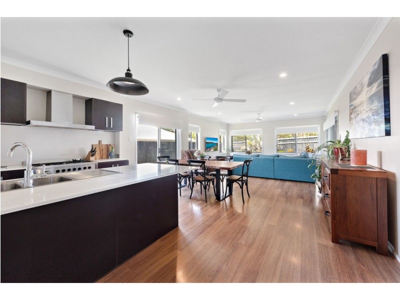 45 Lindeman Street, Springfield Lakes QLD 4300