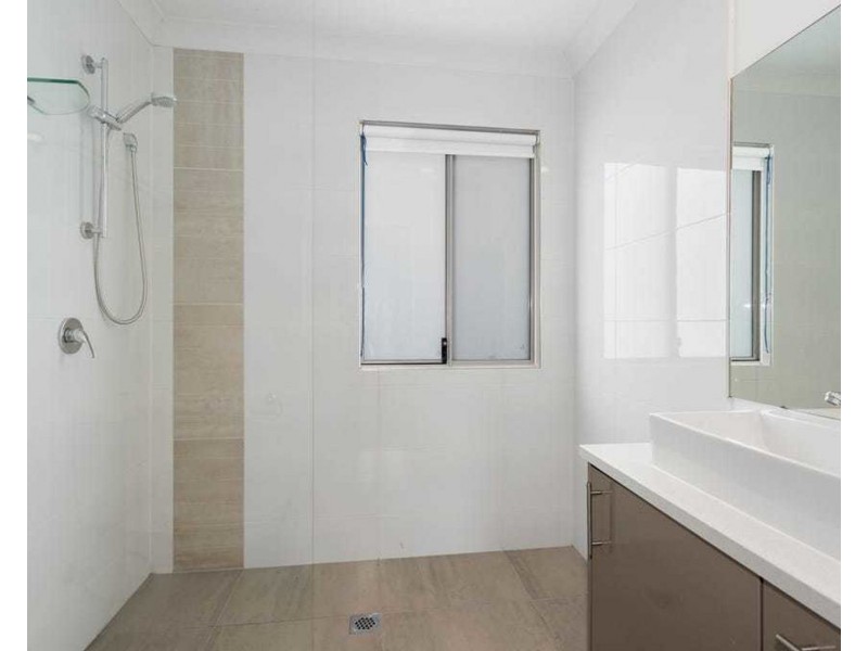 62/70 Willow Rd, Redbank Plains QLD 4301