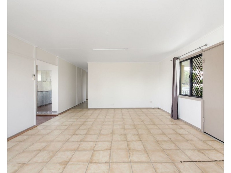 27 Parakeet Street, Inala QLD 4077