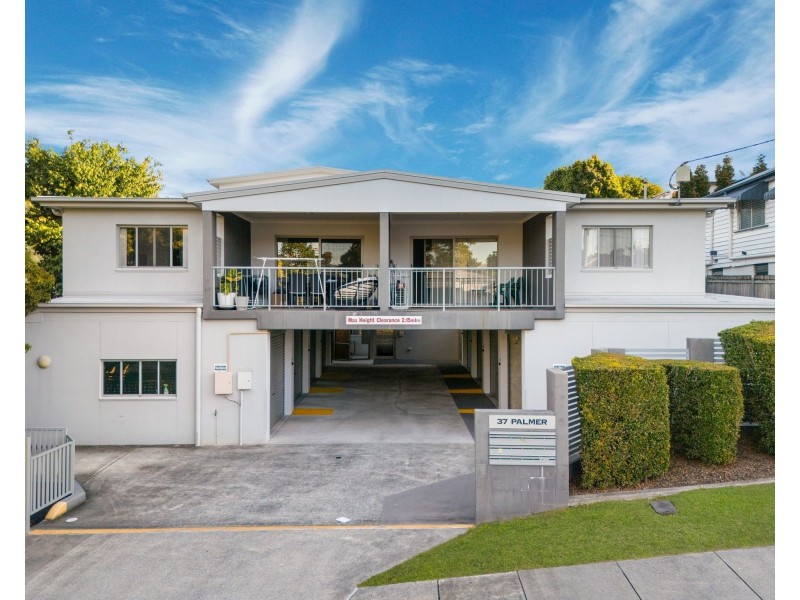 8/37 Palmer Street, Greenslopes QLD 4120