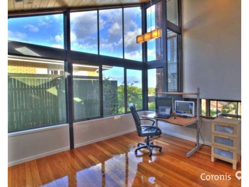 28 Struan Street, Chapel Hill QLD 4069