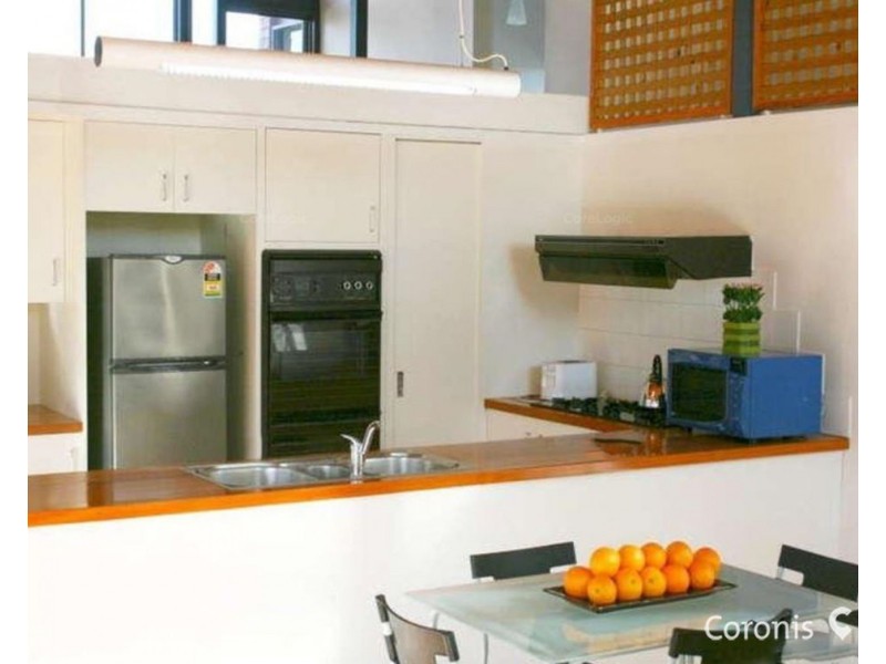 28 Struan Street, Chapel Hill QLD 4069