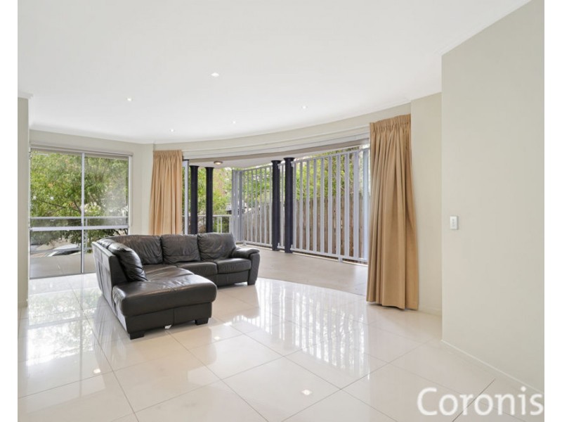 1/63 Bellevue Terrace, St Lucia QLD 4067