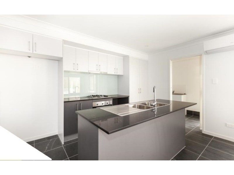 9 Bonn Street, Greenbank QLD 4124