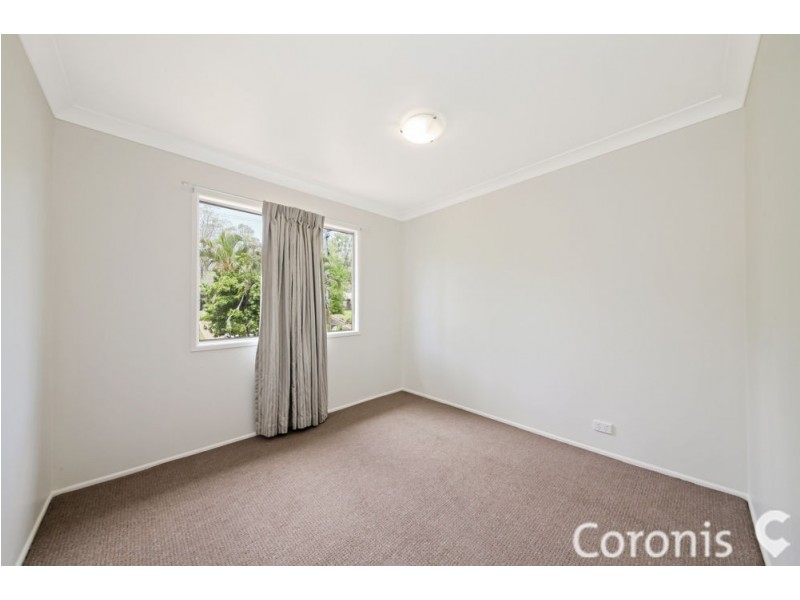 27 Iris Street, Gailes QLD 4300