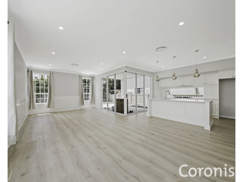 95 Bennetts Road, Camp Hill QLD 4152