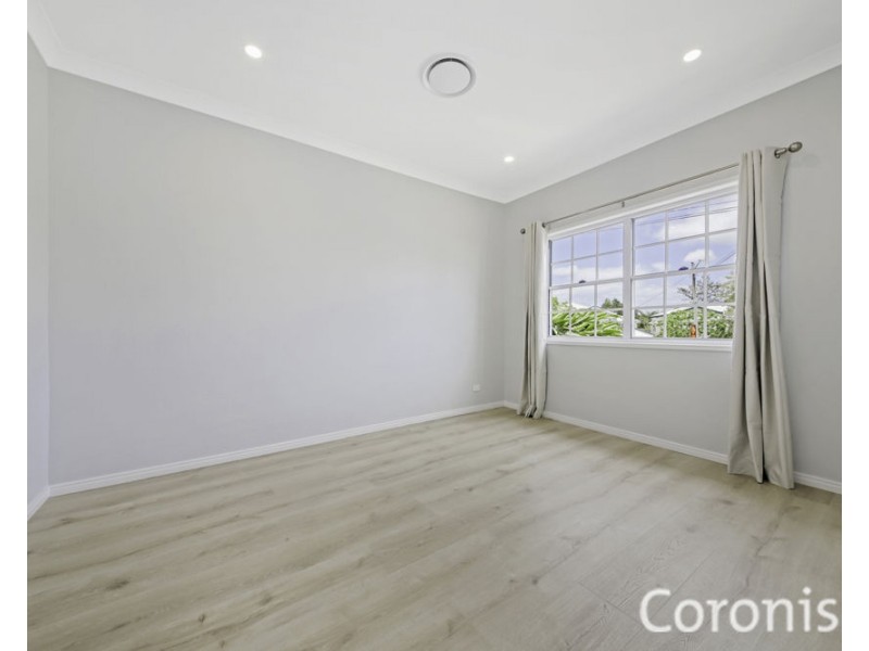 95 Bennetts Road, Camp Hill QLD 4152