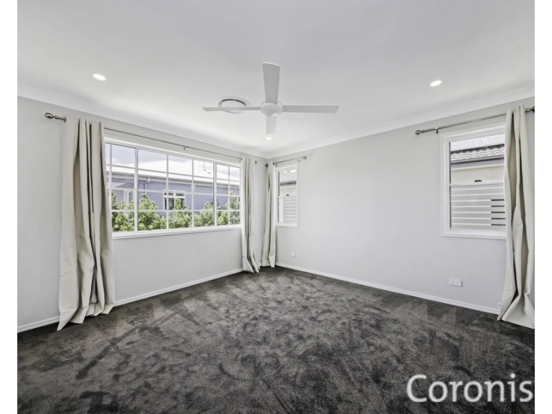 95 Bennetts Road, Camp Hill QLD 4152
