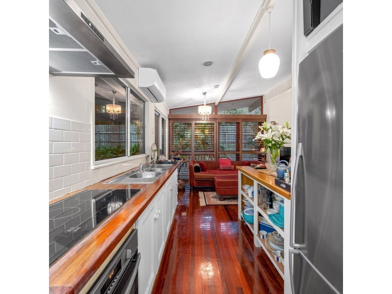 16 Musgrave Street, Fig Tree Pocket QLD 4069