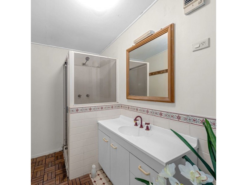 16 Musgrave Street, Fig Tree Pocket QLD 4069