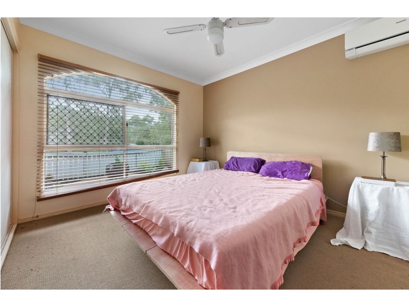 12 Lavender Street, Springfield Lakes QLD 4300