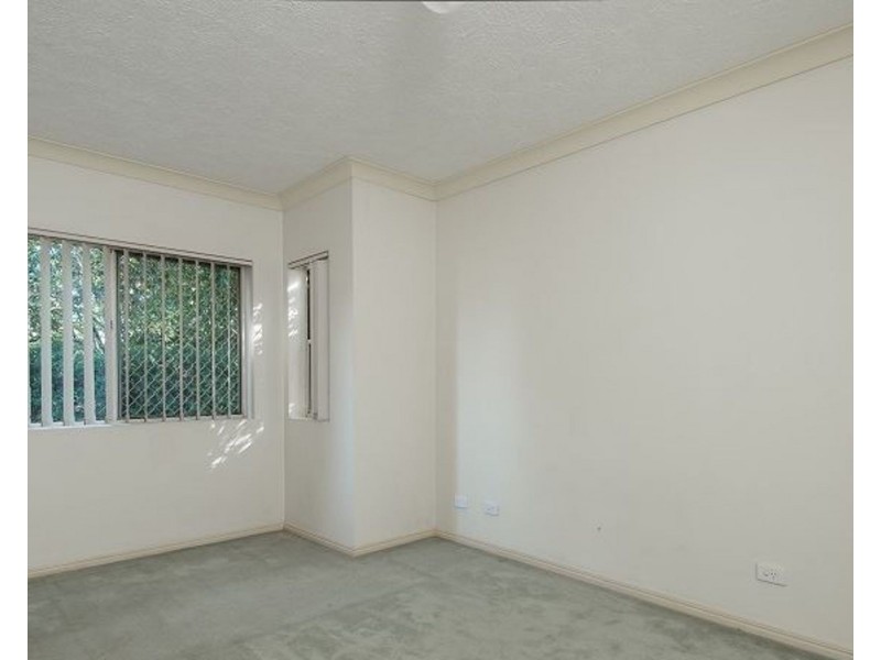 4/83 KING STREET, Annerley QLD 4103