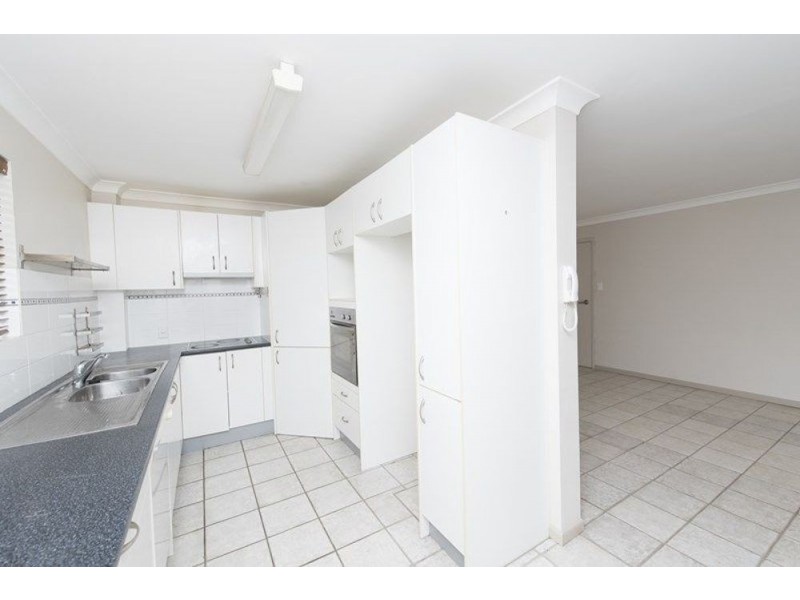 7/123 Central Avenue, Indooroopilly QLD 4068