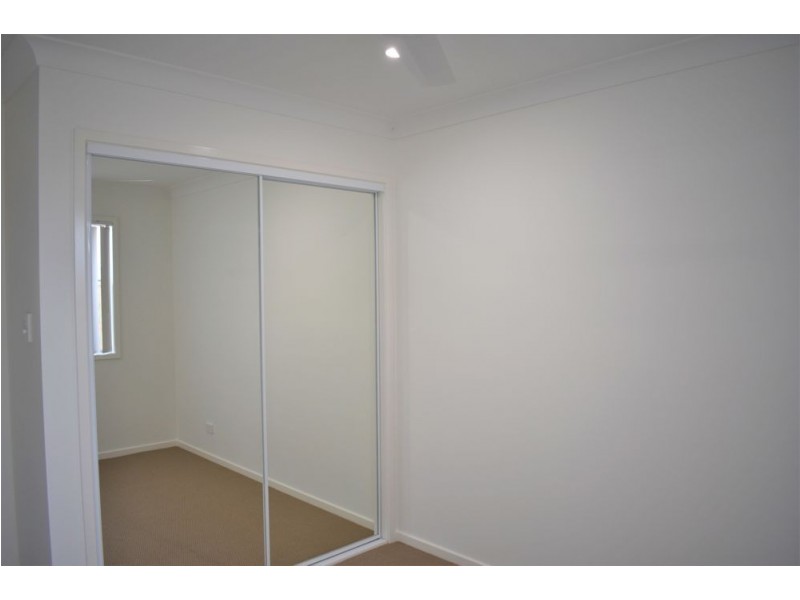 36 Paterson Road, Walloon QLD 4306