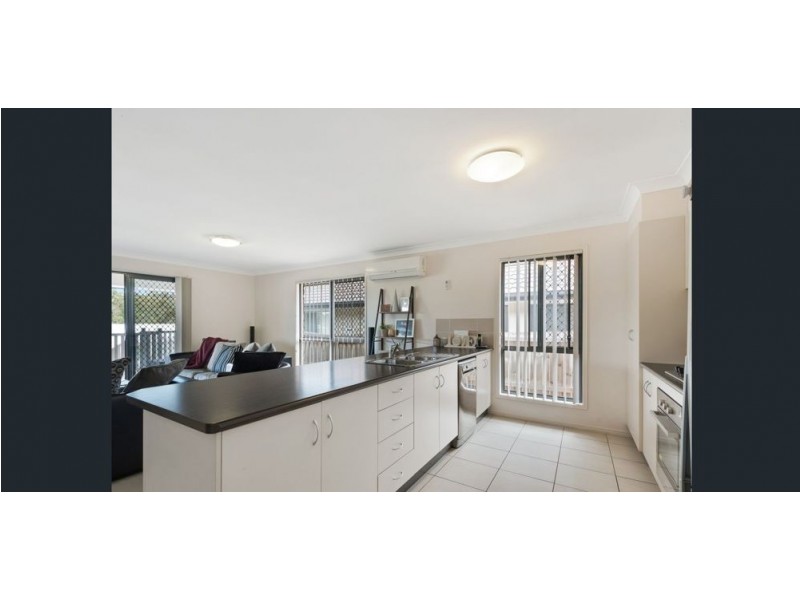 76 park edge drive, Springfield Lakes QLD 4300