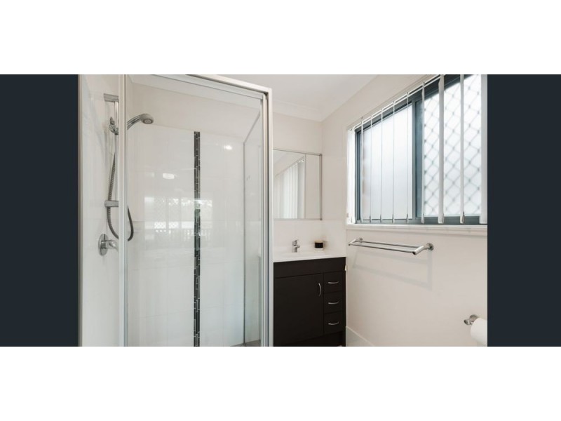 76 park edge drive, Springfield Lakes QLD 4300