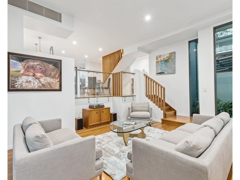 50A Soudan Street, Bardon QLD 4065