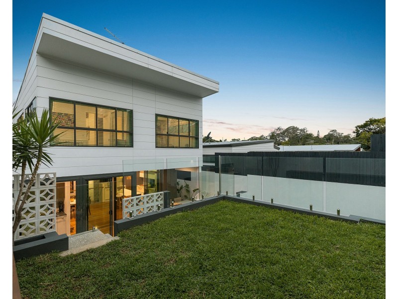 50A Soudan Street, Bardon QLD 4065