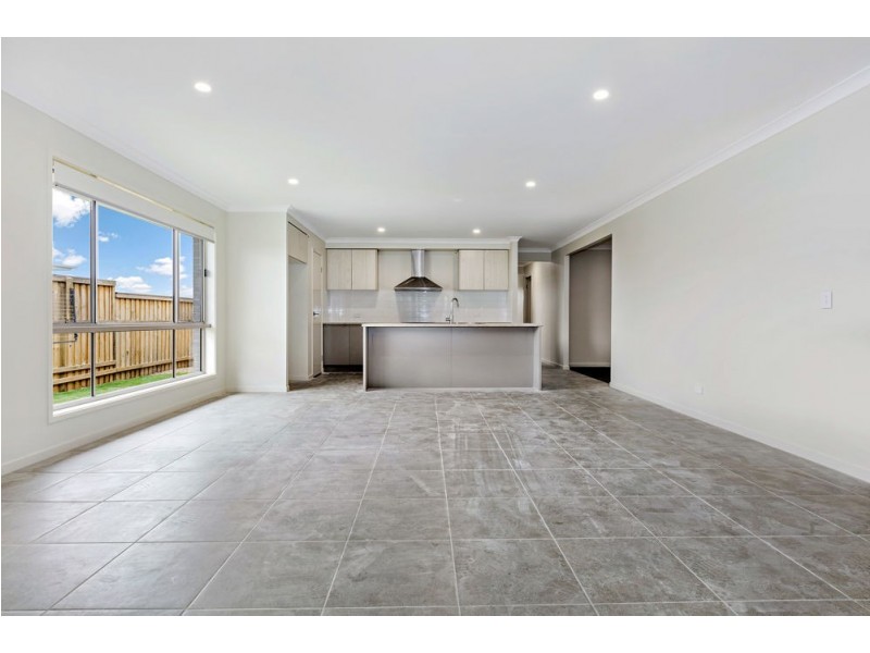 38 Minerva Street, South Ripley QLD 4306