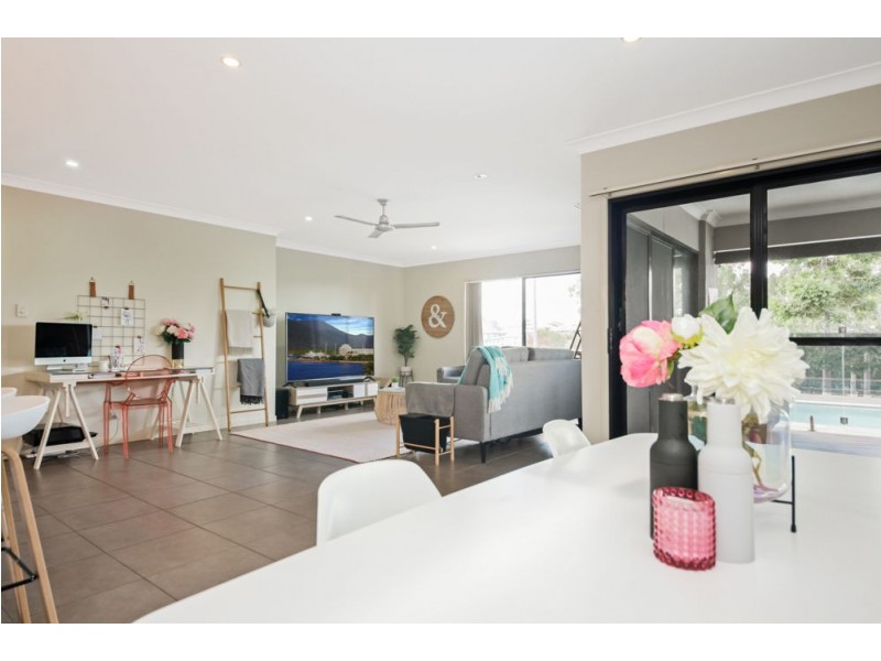 55 Summit Drive, Springfield Lakes QLD 4300