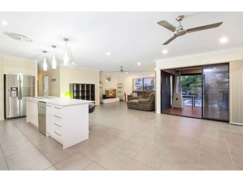 55 Summit Drive, Springfield Lakes QLD 4300