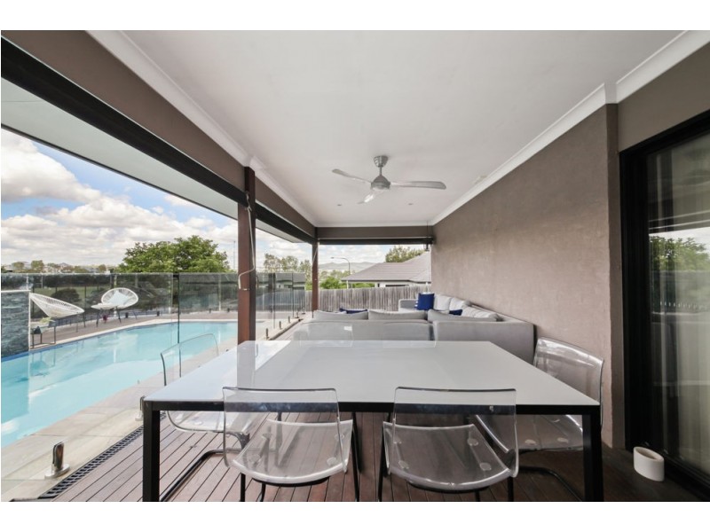 55 Summit Drive, Springfield Lakes QLD 4300