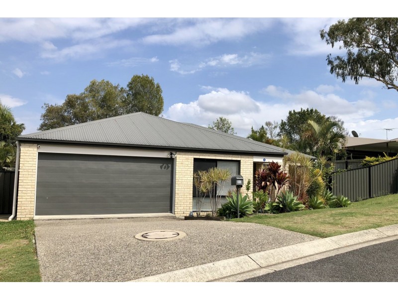 39 Tropical Drive, Forest Lake QLD 4078