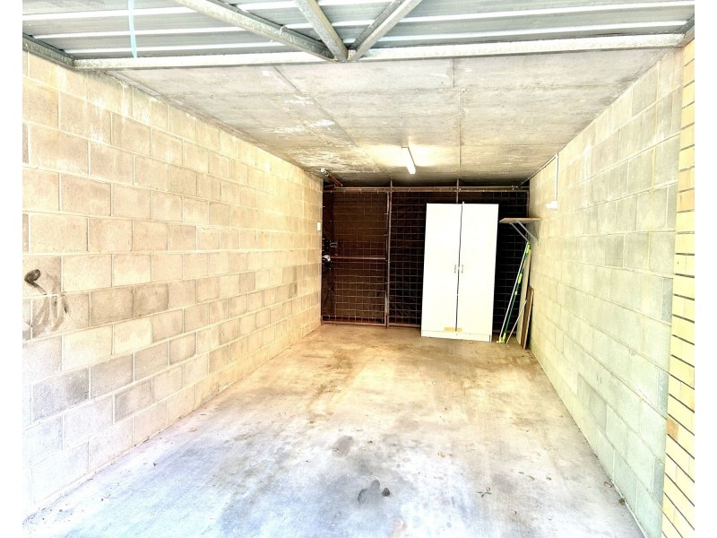 4/17 York Street, Indooroopilly QLD 4068