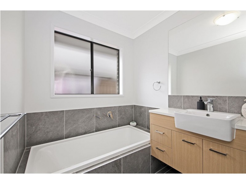 24 Cotton Crescent, Redbank Plains QLD 4301