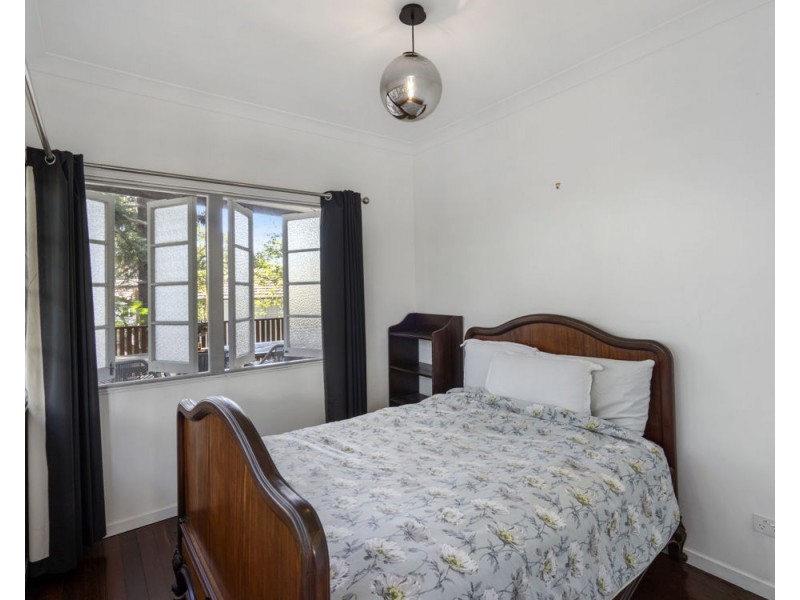 12 Glenrosa Road, Red Hill QLD 4059