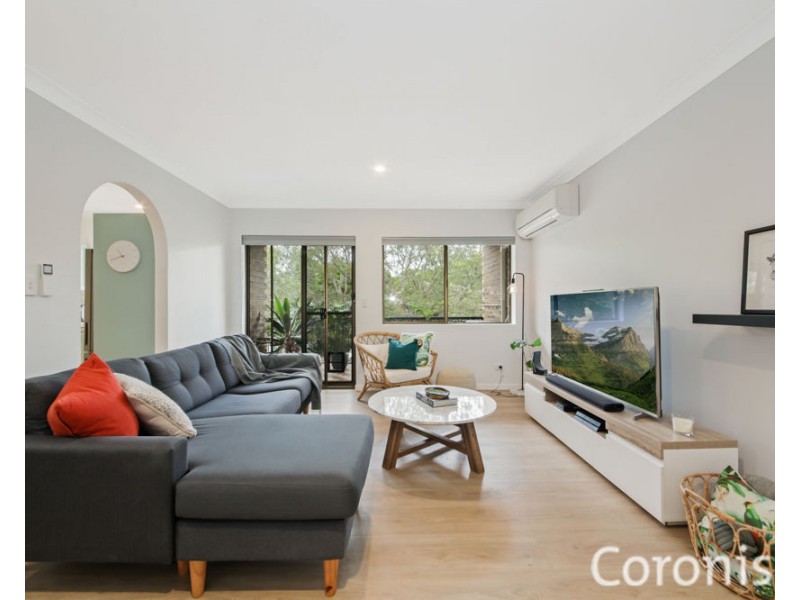 8/42 Sir Fred Schonell Drive, St Lucia QLD 4067