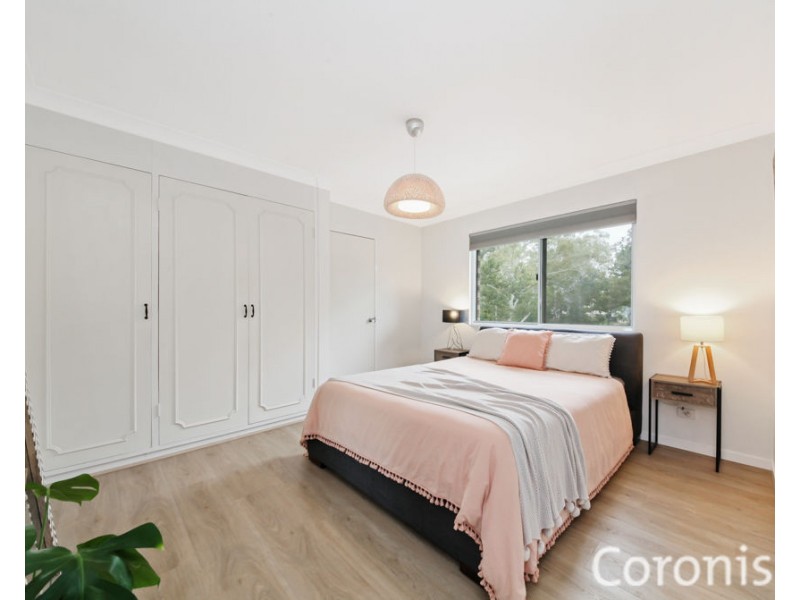 8/42 Sir Fred Schonell Drive, St Lucia QLD 4067