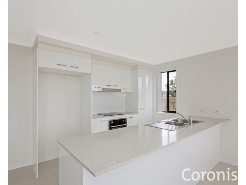 1/19 Mount Mitchell Road, Park Ridge QLD 4125