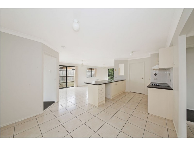 75 Storr Circuit, Goodna QLD 4300