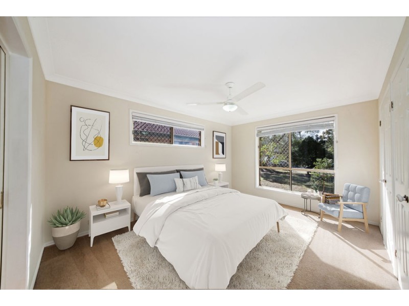 17 Ravenswood Lane, Springfield QLD 4300