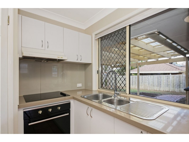 17 Ravenswood Lane, Springfield QLD 4300