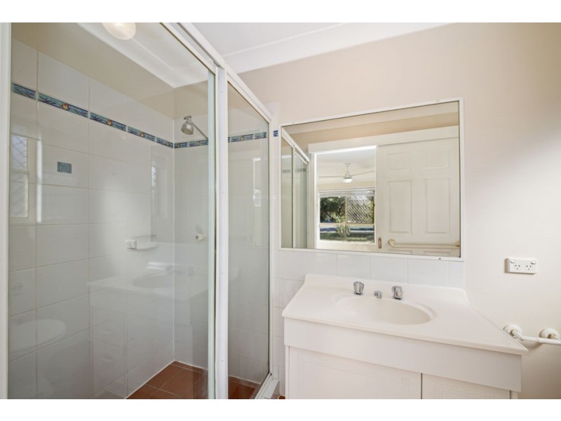 17 Ravenswood Lane, Springfield QLD 4300