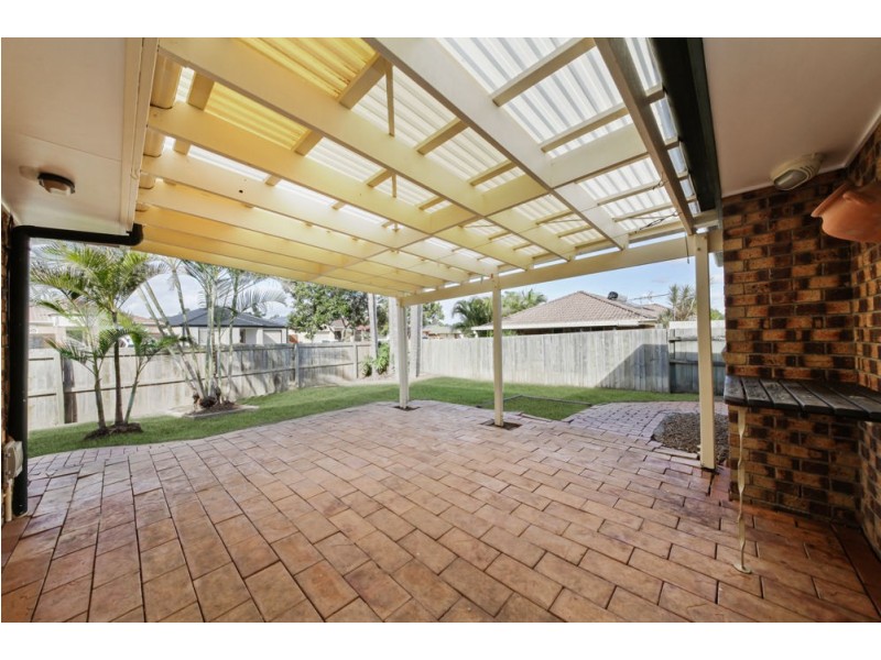 17 Ravenswood Lane, Springfield QLD 4300