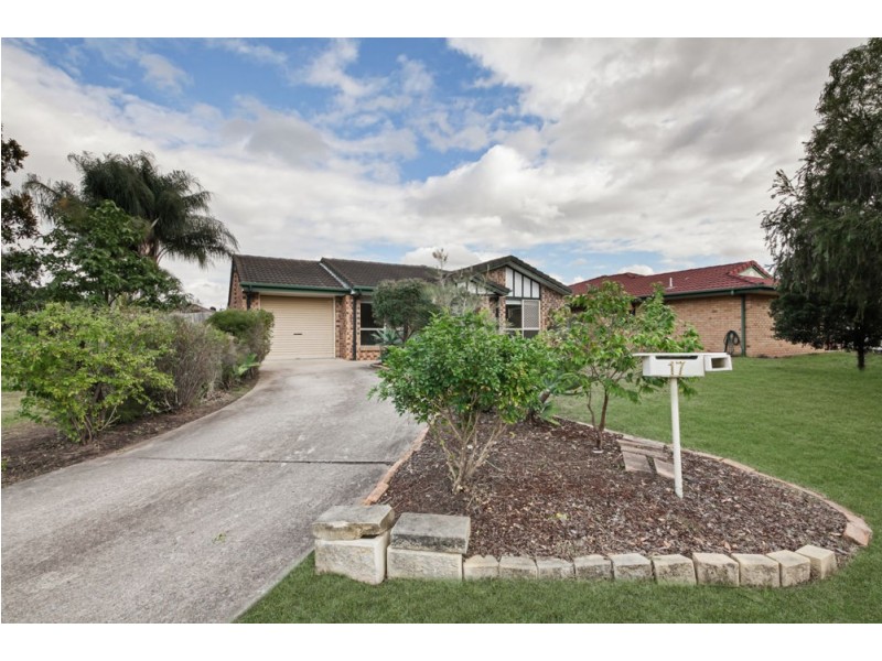 17 Ravenswood Lane, Springfield QLD 4300