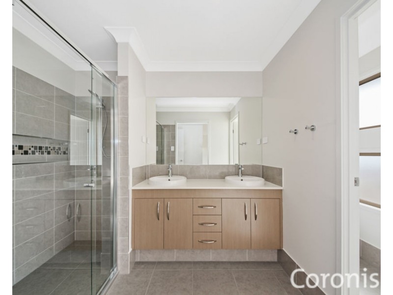 45 Bedford Crescent, Spring Mountain QLD 4124